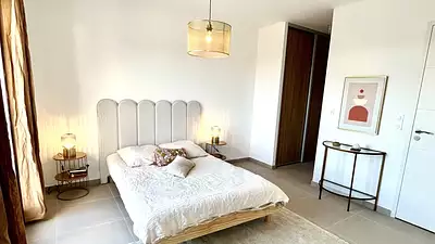 Dernier 4 pièces à 12 min du cours Mirabeau **