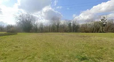 Terrain à bâtir, 1 050 m²