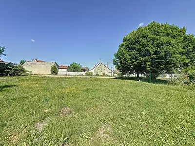 Terrain à bâtir, 570 m²