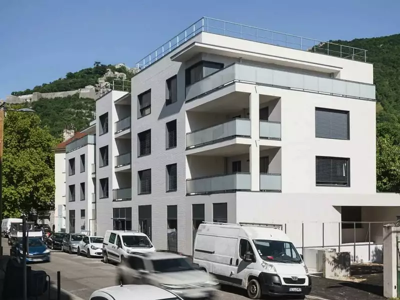 Le Carrare - Grenoble (38000)