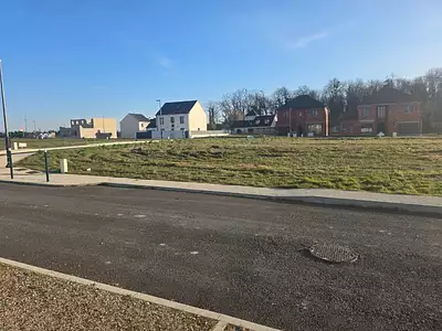 Terrain à bâtir, 300 m²