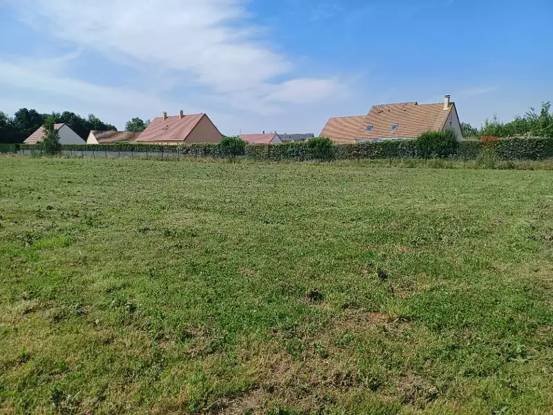 Terrain à bâtir, 597 m² - Saint-Rémy-du-Val (72600)