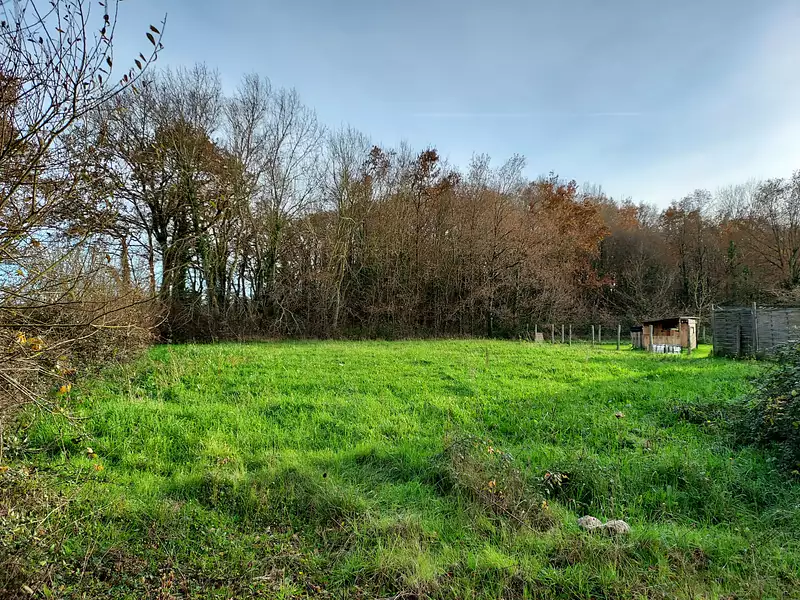 Terrain à bâtir, 840 m² - Saint-Colomban (44310)