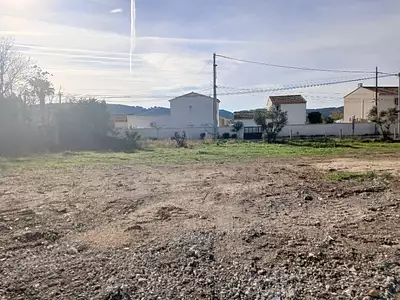 Terrain à bâtir, 405 m²