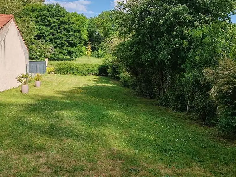 Terrain à bâtir, 351 m² - Corbeil-Essonnes (91100)