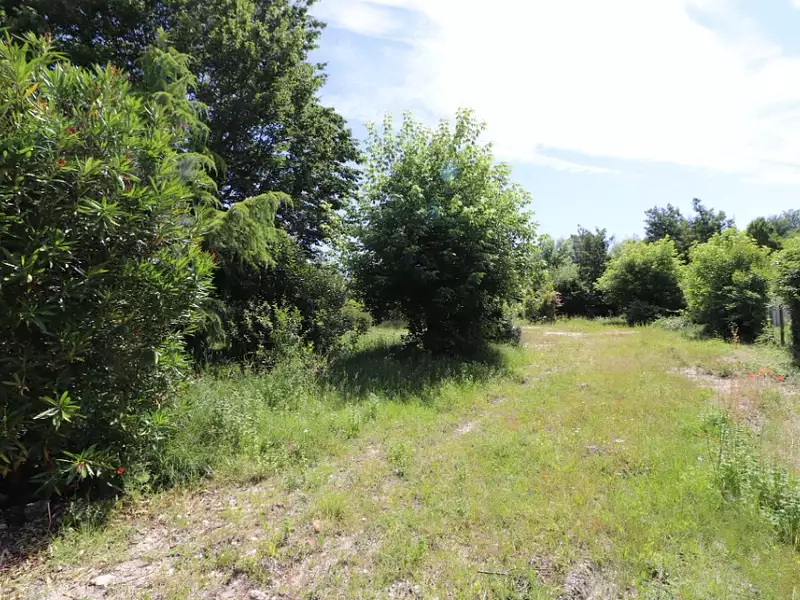 Terrain à bâtir, 420 m² - Artigues-près-Bordeaux (33370)