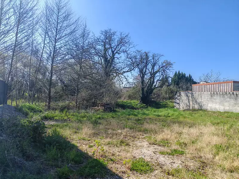 Terrain à bâtir, 863 m² - Saint-Laurent-Médoc (33112)