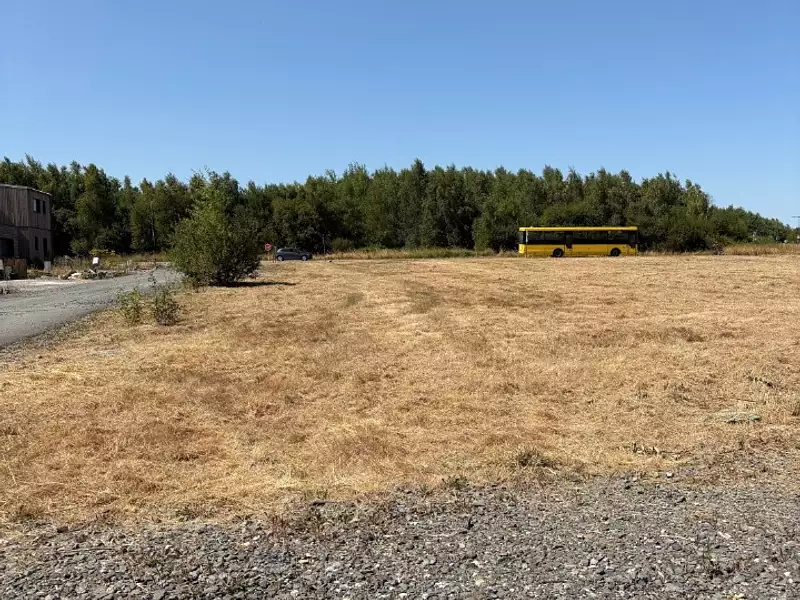 Terrain à bâtir, 304 m² - Bouaye (44830)