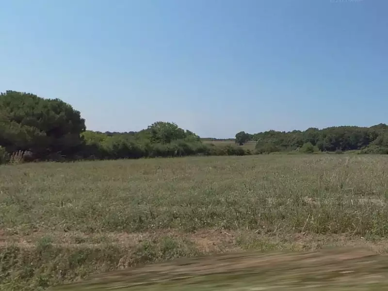 Terrain à bâtir, 614 m² - Meursac (17120)