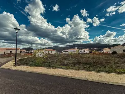 Terrain à bâtir, 800 m²