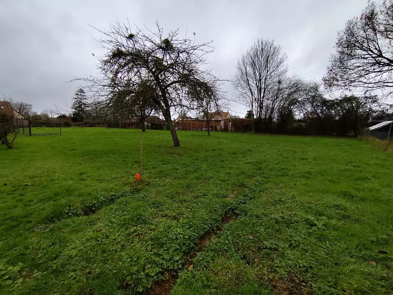 Terrain à bâtir, 846 m² - Saint-Philbert-des-Champs (14130)