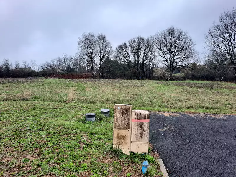 Terrain à bâtir, 900 m² - Nassiet (40330)