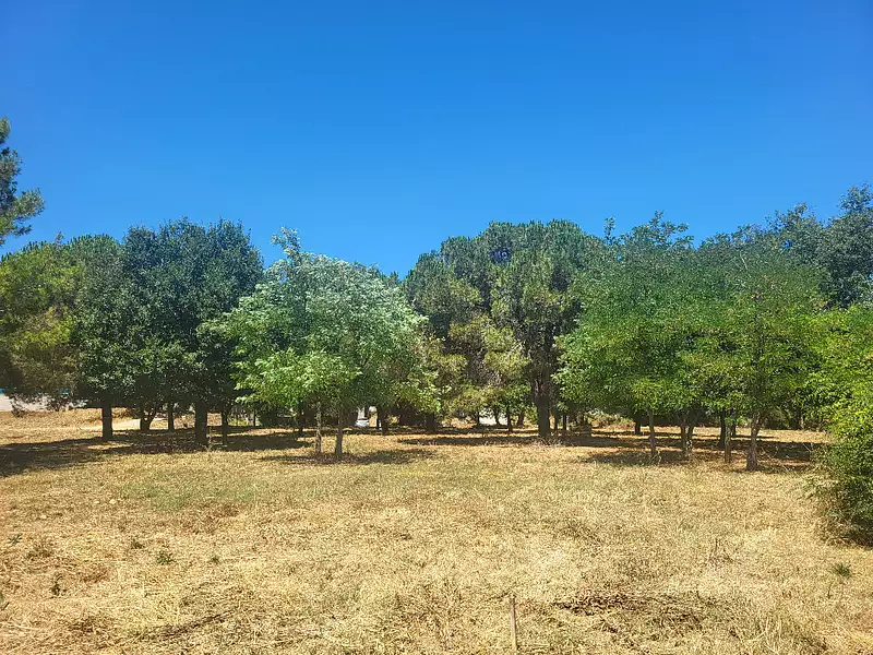 Terrain à bâtir, 408 m² - Montignargues (30190)