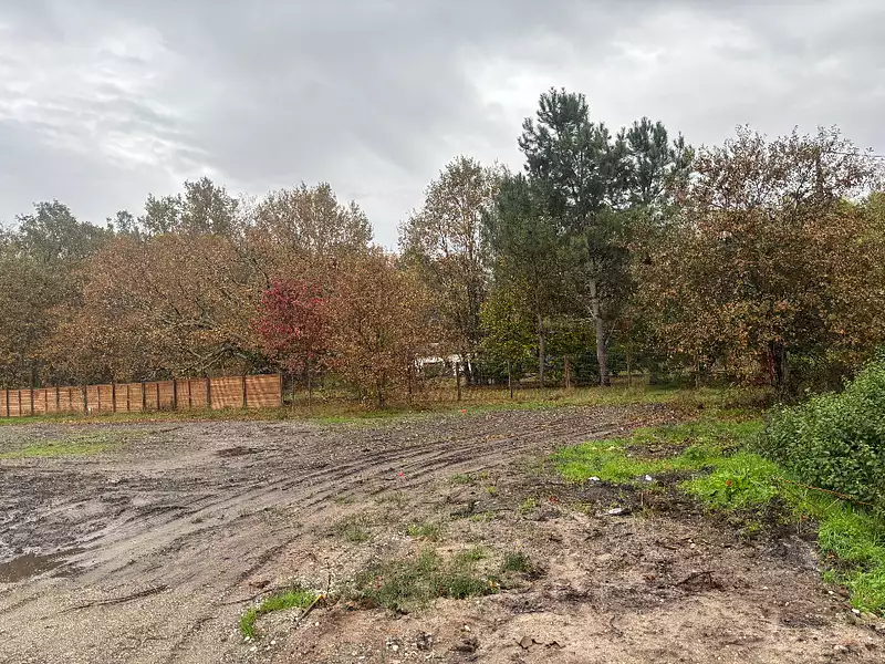 Terrain à bâtir, 564 m² - Le Taillan-Médoc (33320)