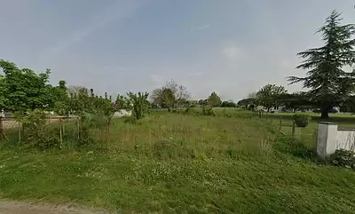 Terrain à bâtir, 2 353 m²