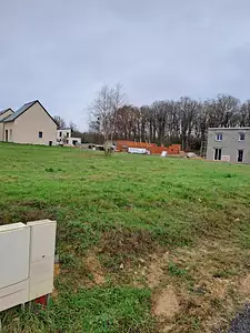 Terrain à bâtir, 339 m²