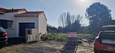 Terrain à bâtir, 324 m²