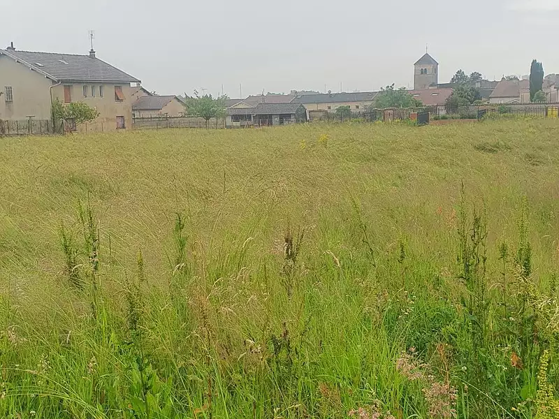 Terrain à bâtir, 548 m² - Sancé (71000)