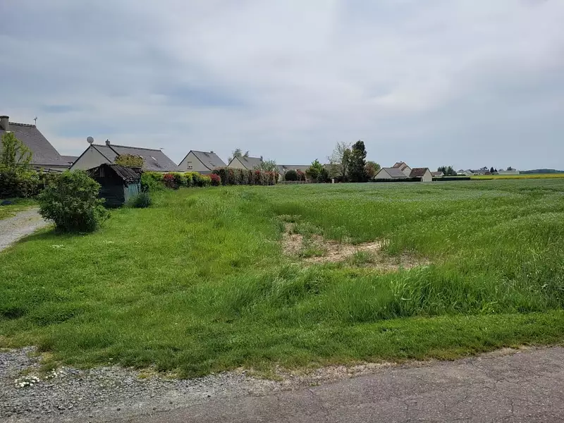 Terrain à bâtir, 513 m² - Saint-Laurent-en-Gâtines (37380)