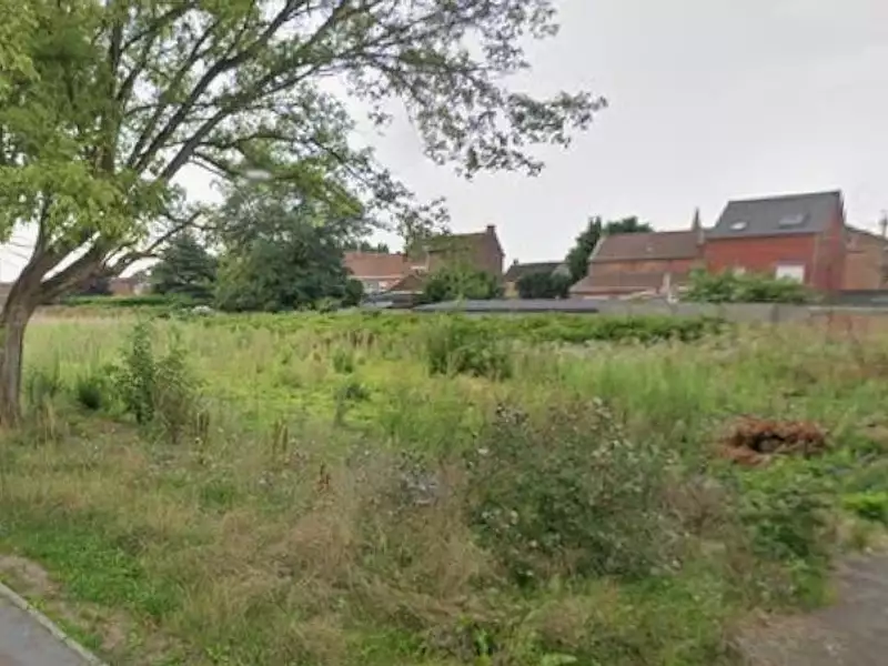 Terrain à bâtir, 604 m² - Oignies (62590)