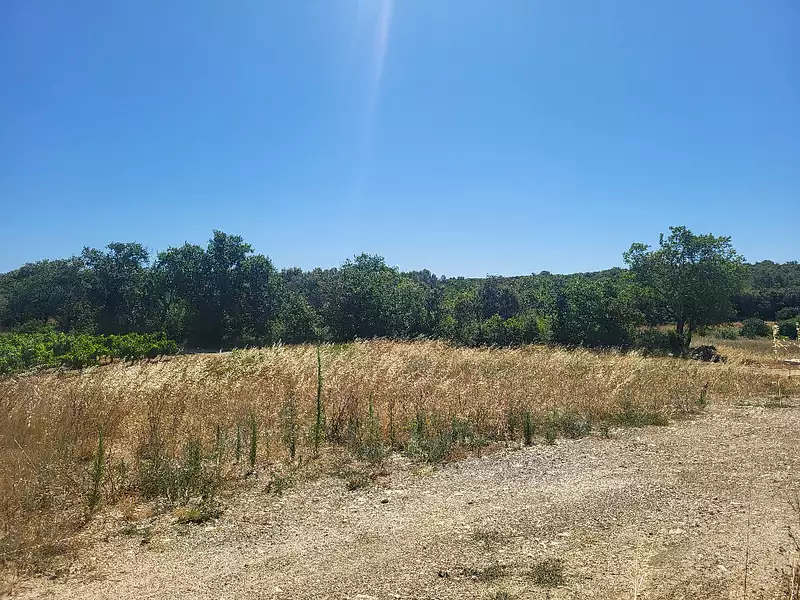 Terrain à bâtir, 600 m² - Montagnac (30350)