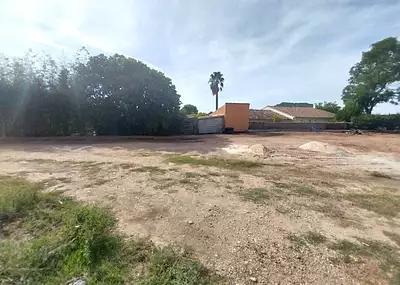 Terrain à bâtir, 687 m²