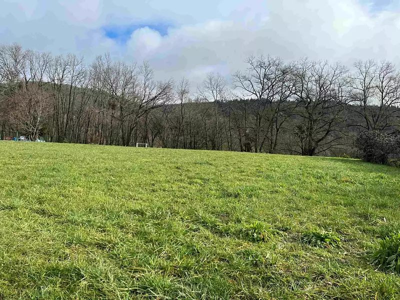 Terrain à bâtir, 2 000 m² - Lanzac (46200)