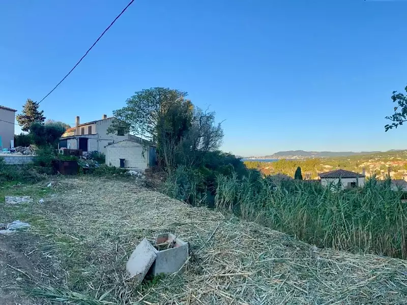 Terrain à bâtir, 417 m² - Saint-Cyr-sur-Mer (83270)