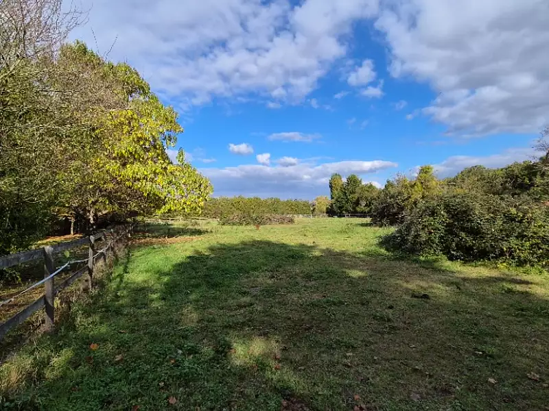 Terrain à bâtir, 405 m² - Thoiry (78770)