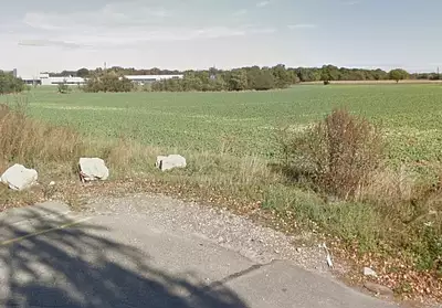 Terrain à bâtir, 369 m²