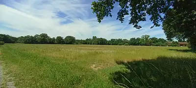 Terrain à bâtir, 700 m²