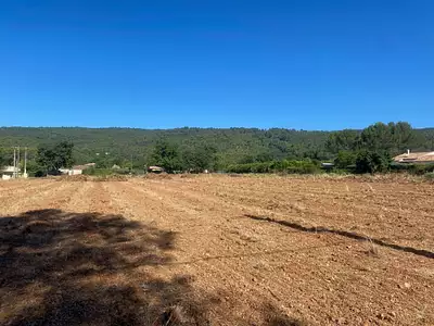 Terrain à bâtir, 1 174 m²