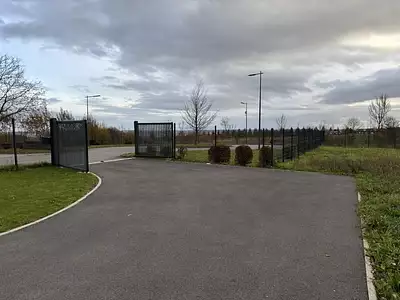 Terrain à bâtir, 1 500 m²