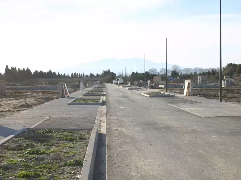 Terrain à bâtir, 300 m² - Elne (66200)