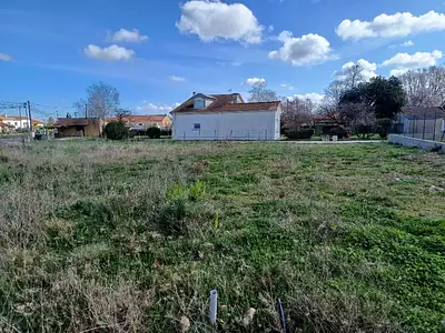 Terrain à bâtir, 1 020 m²