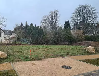 Terrain à bâtir, 590 m²