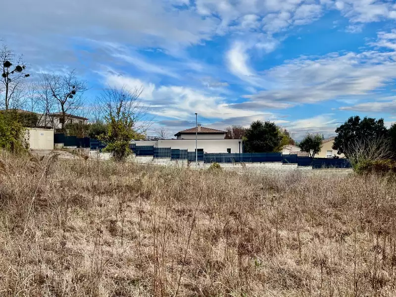 Terrain à bâtir, 930 m² - Montboucher-sur-Jabron (26740)