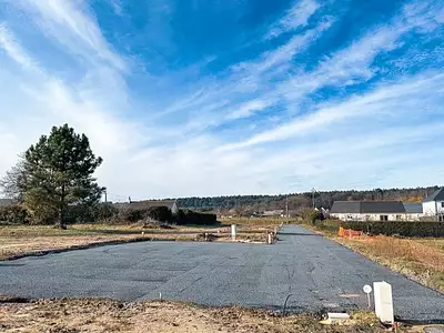 Terrain à bâtir, 632 m² - Fontaine-Guérin (49250)