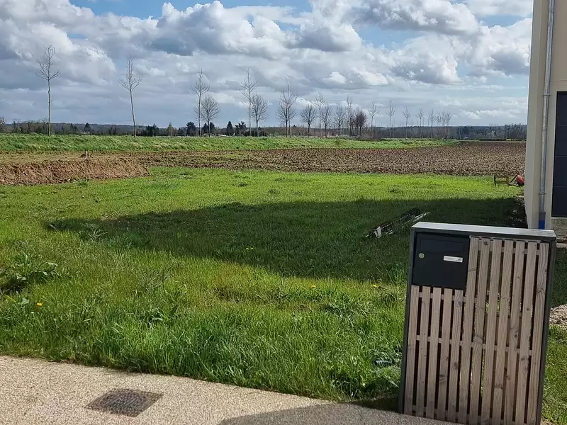 Terrain à bâtir, 400 m² - Claye-Souilly (77410)