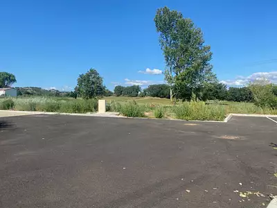 Terrain à bâtir, 832 m²