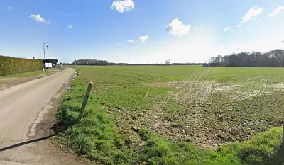 Terrain à bâtir, 1 200 m²