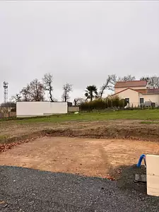 Terrain à bâtir, 357 m²