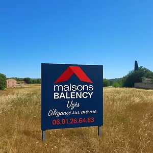 Terrain à bâtir, 300 m²