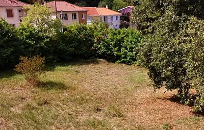 Terrain à bâtir, 600 m²