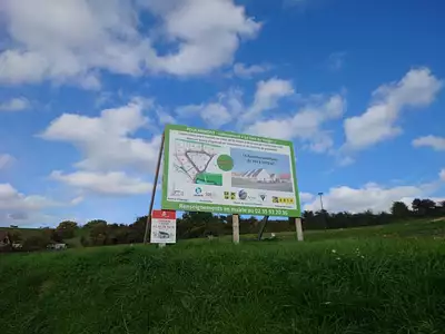 Terrain à bâtir, 900 m²