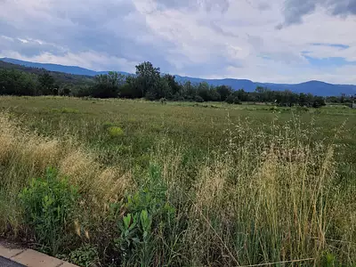 Terrain à bâtir, 740 m²