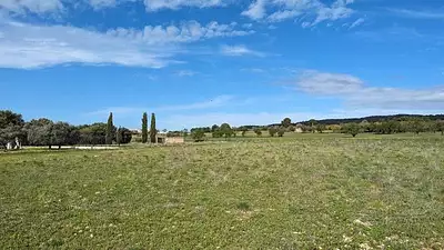 Terrain à bâtir, 241 m²