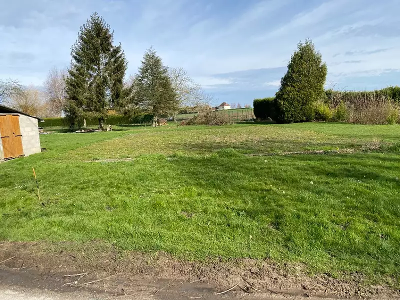 Terrain à bâtir, 1 090 m² - Melun (77000)