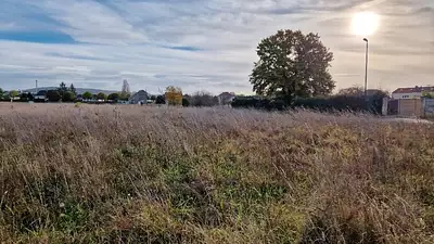 Terrain à bâtir, 454 m²