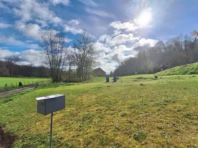 Terrain à bâtir, 1 200 m² - Ayen (19310)